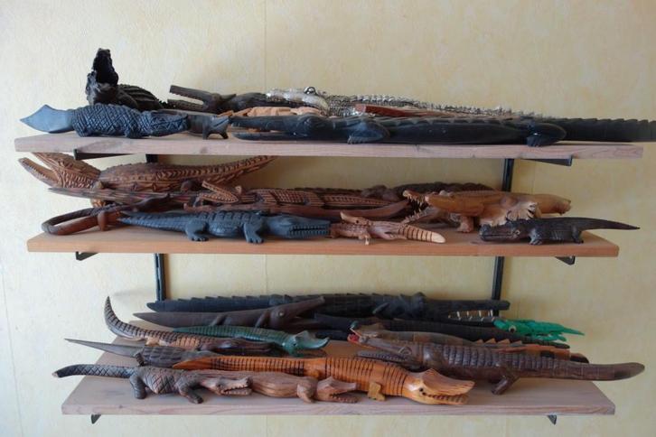 Grote verzameling houten krokodillen, Antiek en Kunst, Kunst | Beelden en Houtsnijwerken, Ophalen