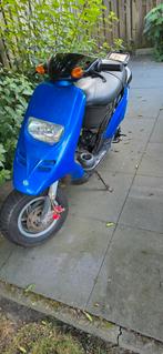 piaggio typhoon 70cc gereviseerd, Ophalen, Zo goed als nieuw, Piaggio