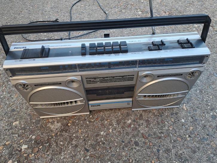 Philips D8134 Boombox Radio-Cassettespeler (Jaren 80), Audio, Tv en Foto, Radio's, Gebruikt, Overige typen, Ophalen of Verzenden