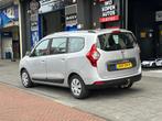 Dacia LODGY 1.2 TCe Lauréate 7 Persoons Navi Airco Camera, Auto's, Voorwielaandrijving, Stof, Gebruikt, 4 cilinders