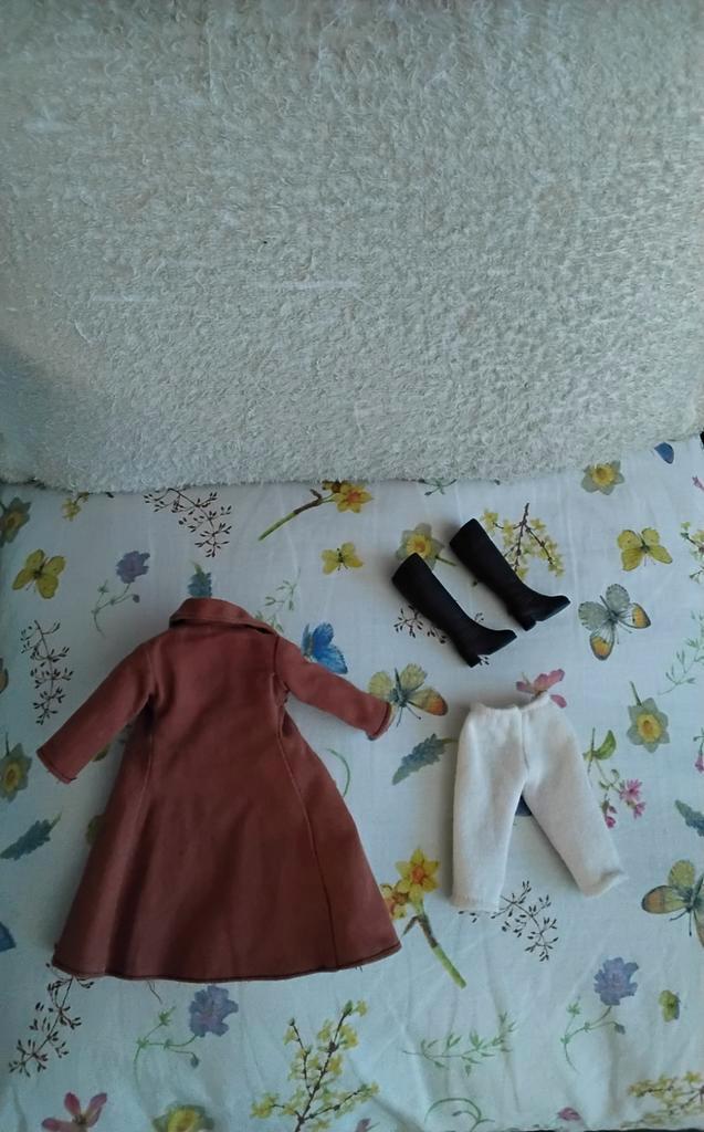 Vintage Retro sindy fleur barbie otto simons fleur kleertjes, Kinderen en Baby's, Speelgoed | Poppen, Zo goed als nieuw, Barbie