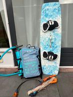 Duotone EVO 9 (+ pomp) + duotone clickbar + Brunotti board, Watersport en Boten, Kitesurfen, Twintip, Ophalen, Zo goed als nieuw