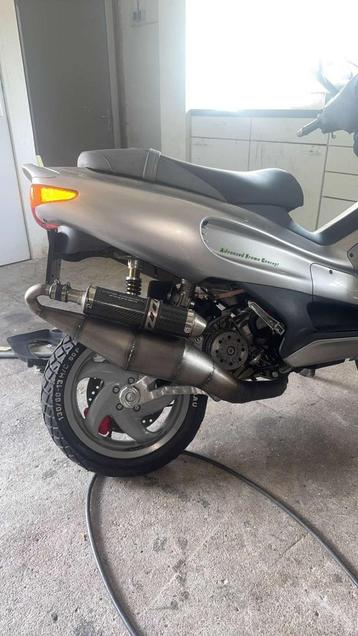 Pipedesign hornet evo automatic uitlaat 180cc beschikbaar voor biedingen