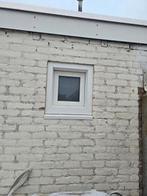 Diverse kunstof kozijnen met triple glas (2023), Ophalen, Zo goed als nieuw