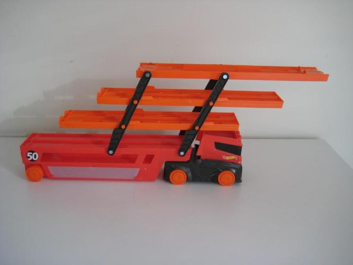 Hot Wheels Mega Transporter Vrachtenwagen oplegger ZGAN, Kinderen en Baby's, Speelgoed | Speelgoedvoertuigen, Zo goed als nieuw