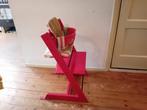 Tripp trapp Stokke rood met babyset en -kussen, Ophalen of Verzenden, Gebruikt, Meegroeistoel