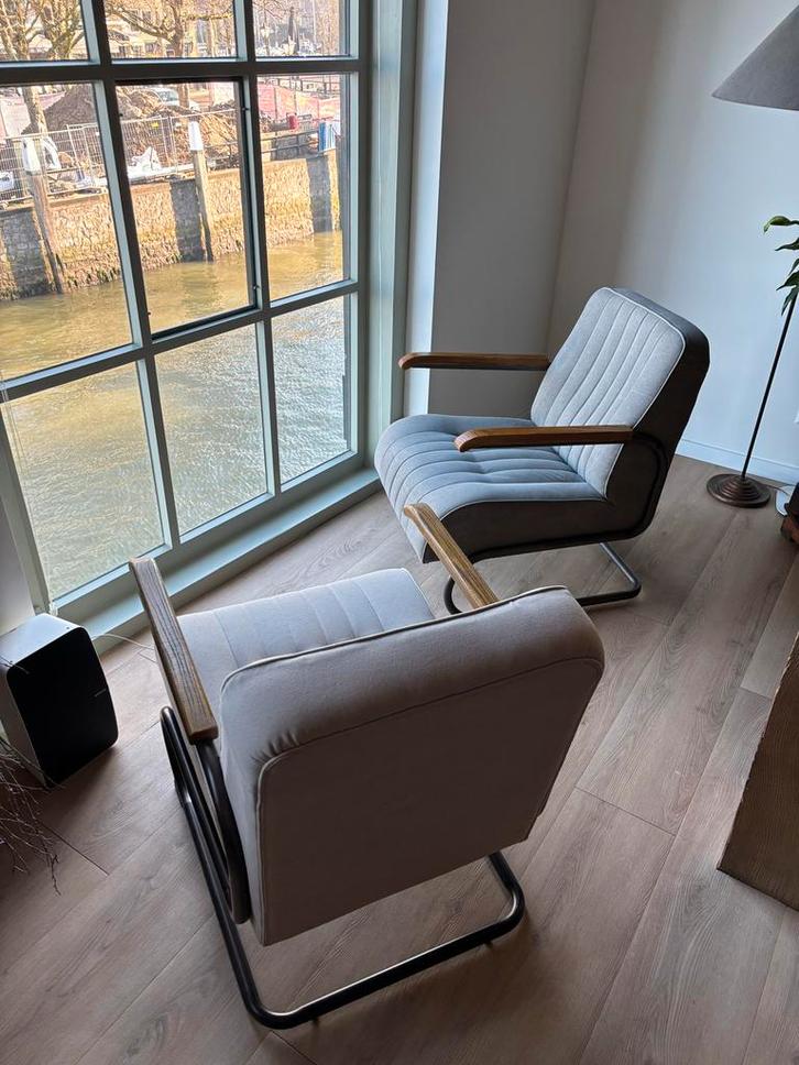 Eleonora Arthur Fauteuils - Industrieel Design, Huis en Inrichting, Fauteuils, Gebruikt, Hout, 50 tot 75 cm, 75 tot 100 cm, Ophalen