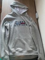 Tommy Hilfiger Hoodie - Maat 152 -Lichtgrijs, Ophalen of Verzenden, Zo goed als nieuw, Jongen, Trui of Vest