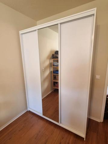 KLEDINGKAST MET TRANSPORT EN MONTAGE - afbeelding 6