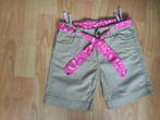 Mooie meiden korte broek met strikceintuur, maat 110, Ophalen of Verzenden, Zo goed als nieuw, Meisje, Broek