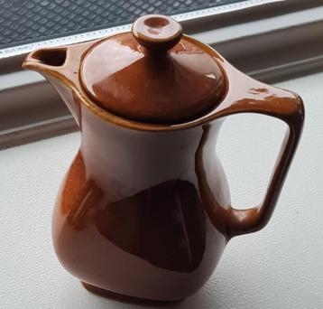 Oud koffiekannetje - jaren '50 beschikbaar voor biedingen