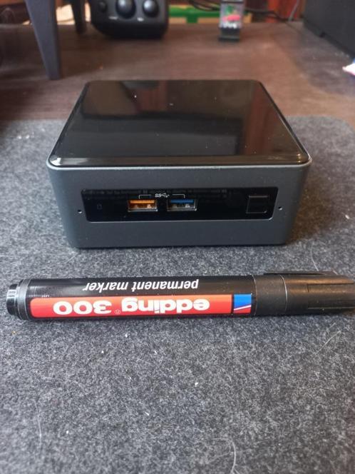 Intel Nuc mini pc all-in-one computer windows 11 pro, Computers en Software, Desktop Pc's, Zo goed als nieuw, 2 tot 3 Ghz, SSD
