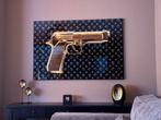 Louis Vuitton Pistool Acrylglas Schilderij, Huis en Inrichting, Ophalen of Verzenden, Zo goed als nieuw, 75 tot 100 cm, 75 cm of meer