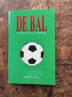De bal, berichten van het voetbalveld diverse auteurs, Boeken, Gelezen, Ophalen of Verzenden, Diverse schrijvers, Balsport
