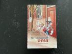 Mieke van Hooft - De verdwenen oma ; Oma verdacht, Ophalen of Verzenden, Zo goed als nieuw, Mieke van Hooft