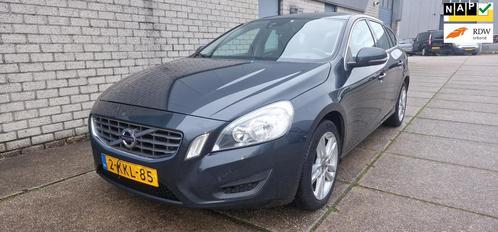 Volvo V60 1.6 T3 Momentum 1e eigenaar NAP Airco..., Auto's, Volvo, Bedrijf, Te koop, V60, ABS, Airbags, Airconditioning, Boordcomputer