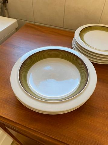 Scherzer servies beschikbaar voor biedingen