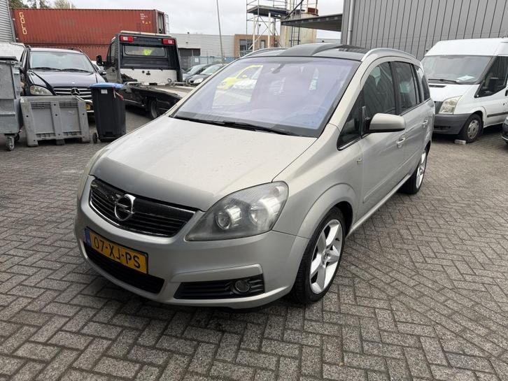 Opel Zafira 2.2 Executive 7 ZITPLAATSEN, Auto's, Opel, Bedrijf, Zafira, ABS, Airbags, Airconditioning, Boordcomputer, Climate control