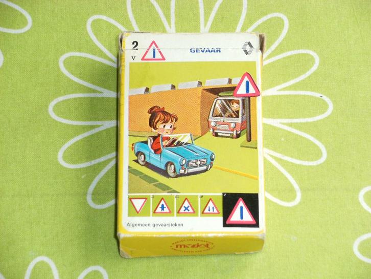 Renault kwintet - verkeerstekens gezinsspel, Verzamelen, Automerken, Motoren en Formule 1, Gebruikt, Auto's, Ophalen of Verzenden