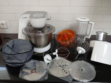 Complete alles in één Bosch Mum 54230 keukenmachine beschikbaar voor biedingen