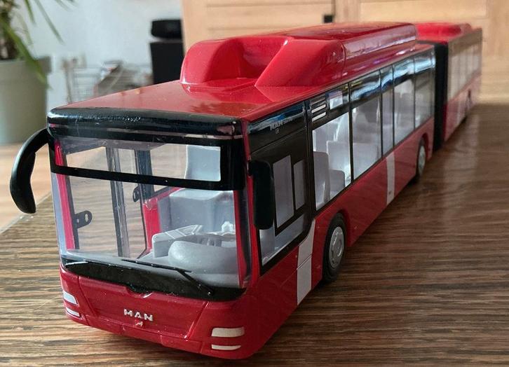 Super Grote Dubbele Stadsbus met draaideuren 42 cm, Hobby en Vrije tijd, Modelauto's | Overige schalen, Gebruikt, Bus of Vrachtwagen
