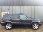 Mercedes-Benz M-klasse 320 NAP//CRUISE//AIRCO//AUTOMAAT//CV+, Auto's, Mercedes-Benz, Gebruikt, Zwart, Startonderbreker, Zwart