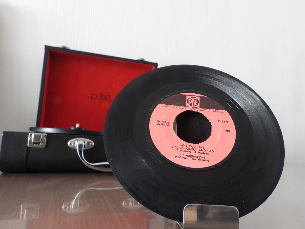 single Foundations the  – Any Old Time You're Lonely And Sad, Cd's en Dvd's, Vinyl Singles, Ophalen of Verzenden, Gebruikt, Pop