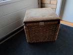 Mooie grote rieten opbergmand, Huis en Inrichting, Woonaccessoires | Schalen en Manden, Ophalen, Zo goed als nieuw