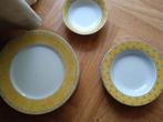 Fine Royal porcelaine. Douwe Egberts servies, Huis en Inrichting, Keuken | Servies, Ophalen, Gebruikt, Bord(en), Overige stijlen