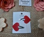 2 zilverkleurige haarspeldjes 3.8 cm rood hart vilt, Ophalen of Verzenden, Nieuw, Meisje