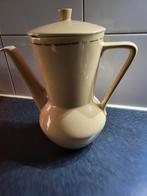 Oude koffie kan van  Douw Egberts, Ophalen