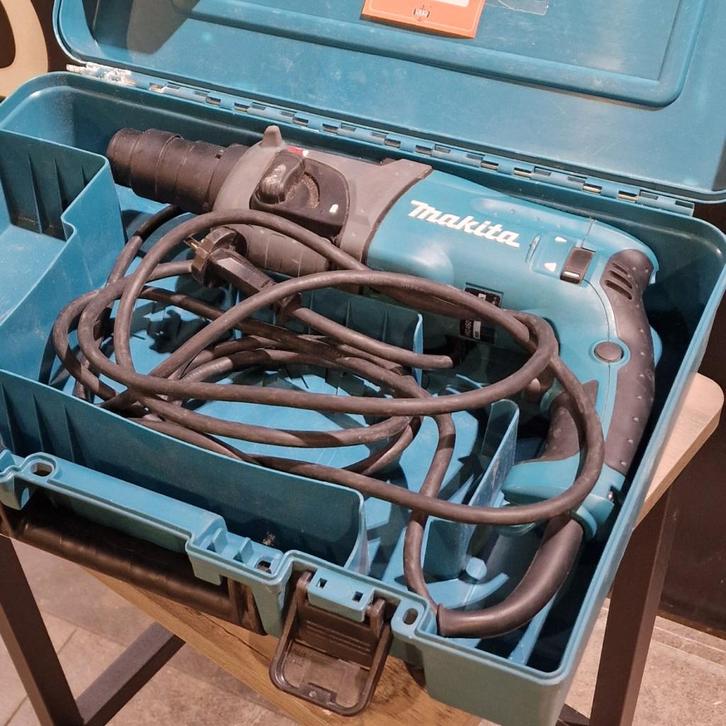 Makita HR2470 SDS-plus Combihamer in koffer, Doe-het-zelf en Verbouw, Gereedschap | Boormachines, Zo goed als nieuw