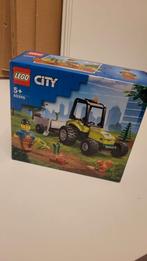 LEGO City 60390 Tuinonderhoud Tractor - Nieuw!, Ophalen of Verzenden, Nieuw, Complete set, Lego