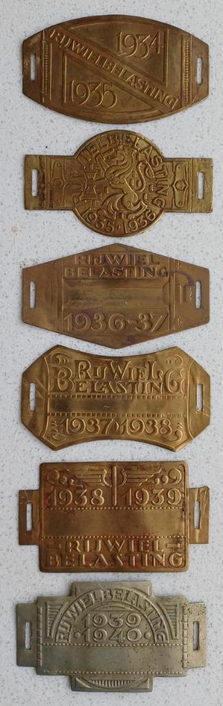 Verzameling van rijwielbelastingplaatjes, Verzamelen, Complete verzamelingen en Collecties, Ophalen of Verzenden