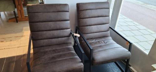 2 mooie fauteuils van recycled leer, Huis en Inrichting, Stoelen, Zo goed als nieuw, Vijf, Zes of meer stoelen, Leer, Grijs, Ophalen