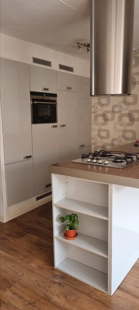 Brugman keuken te koop wegens verbouwing, Huis en Inrichting, Keuken | Complete keukens, Gebruikt, Grijs, Ophalen