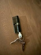 Zwart 40/40 Cilinderslot Wovar met 3 sleutels, Ophalen of Verzenden, Gebruikt, IJzer, Slot