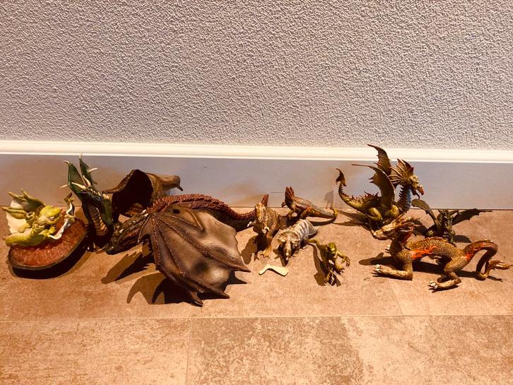 Schleich dieren draken dinosauriërs, Verzamelen, Dierenverzamelingen, Zo goed als nieuw, Beeldje of Figuurtje, Ophalen of Verzenden