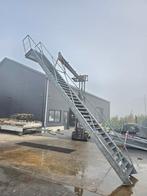 Stalen trap met bordes gegalv hoog 6.4mtr nob163, Doe-het-zelf en Verbouw, Ladders en Trappen, Ophalen, Zo goed als nieuw, 2 tot 4 meter