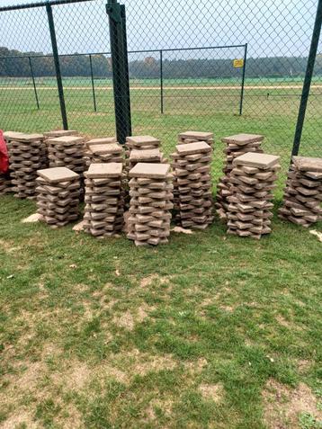 Betontegels 30x30 cm - Tuintegels. Gratis ophalen. beschikbaar voor biedingen