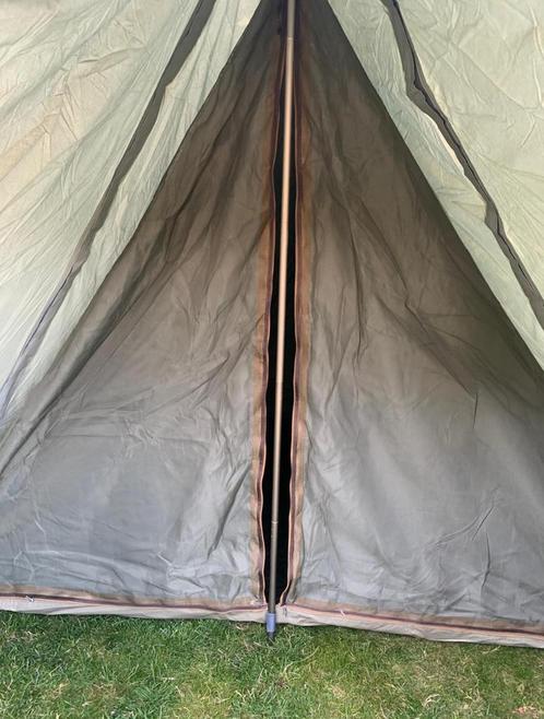 Let op !! Kampeertent Alpino Kangourou tent , familie tent, Caravans en Kamperen, Tenten, Zo goed als nieuw, Ophalen of Verzenden