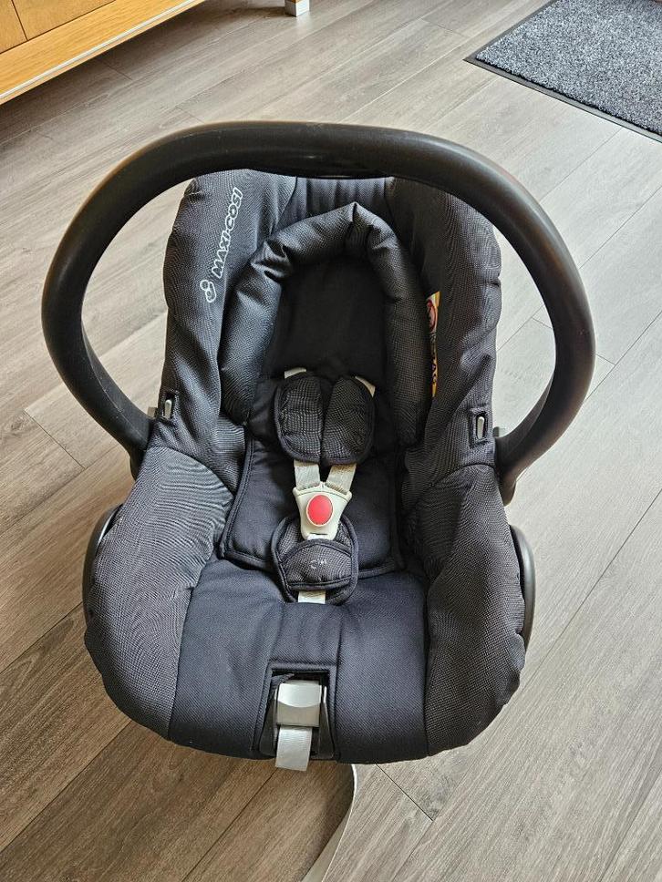 Maxi-Cosi met babynest, ideaal als 2e autostoel, Kinderen en Baby's, Autostoeltjes, Gebruikt, Maxi-Cosi, 0 t/m 13 kg, Autogordel