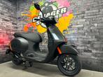 Vespa GTS 300 Super Sport, Motoren, Scooter, Particulier, 1 cilinder