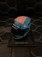 1:4 Daniel Ricciardo 2019 modelhelm, Verzamelen, Ophalen of Verzenden, Zo goed als nieuw, Formule 1