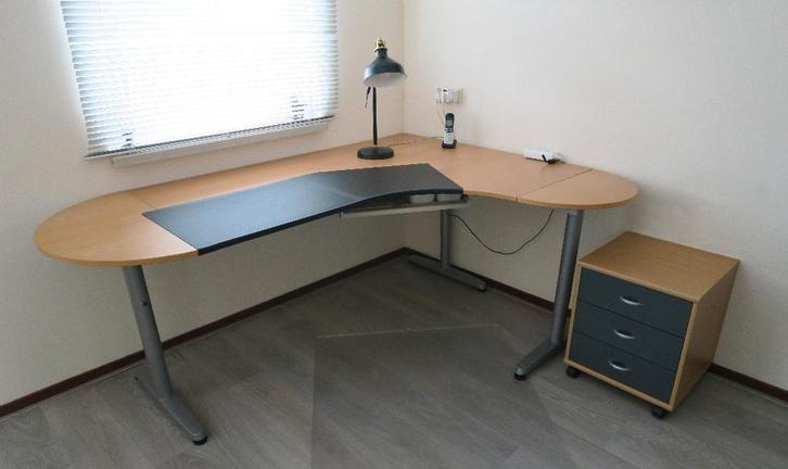 Ikea Galant in hoogte verstelbaar Hoekbureau (200x150), Huis en Inrichting, Bureaus, Zo goed als nieuw, Bureau, In hoogte verstelbaar