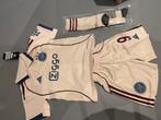 Ajax tenue 2025/2026 maat 18 (+-116), Kinderen en Baby's, Kinderkleding | Maat 116, Adidas, Jongen of Meisje, Ophalen of Verzenden