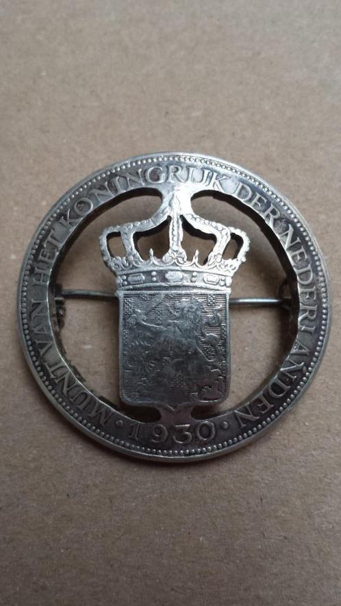 Zilveren BROCHE <> RIJKSDAALDER Wilhelmina 1930 Nederland, Postzegels en Munten, Munten | Nederland, 2½ gulden, Koningin Wilhelmina