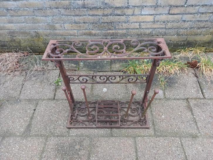 Esschert - Design - Laarzenrek - S - gietijzer - LH58, Tuin en Terras, Tuinwanddecoratie, Ophalen