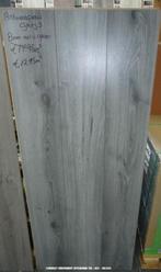 Laminaat Millenium Eik Grijs 3532 24cm brede €14,95p/m2, Huis en Inrichting, Stoffering | Vloerbedekking, Laminaat 24cm breed