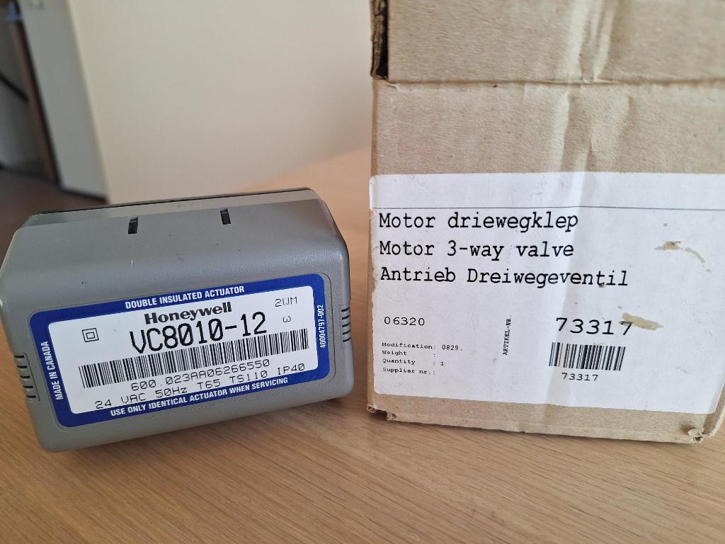 Z.g.a.n. AANDRIJVING HONEYWELL MOTOR DRIEWEGKLEP, Doe-het-zelf en Verbouw, Verwarming en Radiatoren, Minder dan 30 cm, Cv-ketel of Combi-ketel
